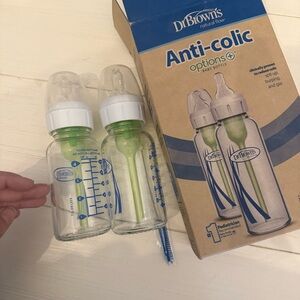 Dr. Brown's Anti-Colic Baby Bottles 4oz (2 Bottles) NEW